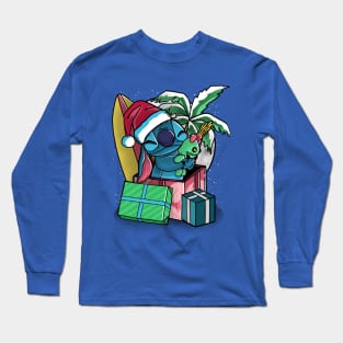 Alien at winter Long Sleeve T-Shirt